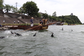 木曽川鵜飼　開幕（6月1日）