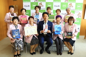 愛知さくらライオンズクラブの皆さんと原市長