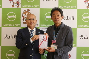 ポップの作成を学ぶ参加者