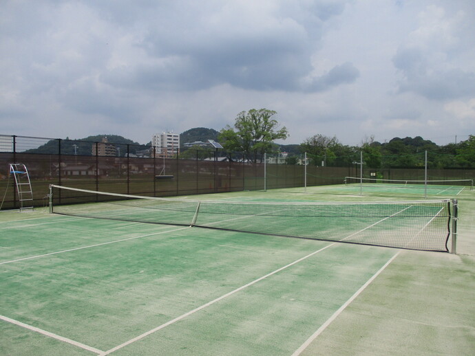 内田多目的広場テニスコート