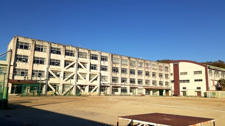 城東中学校