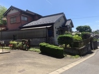 近くに田園風景が広がる住宅地