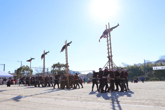 はしご乗りの様子