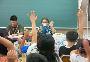 講和会の様子