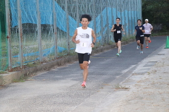 選考会(5000m)の様子