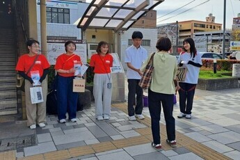 募金活動の様子